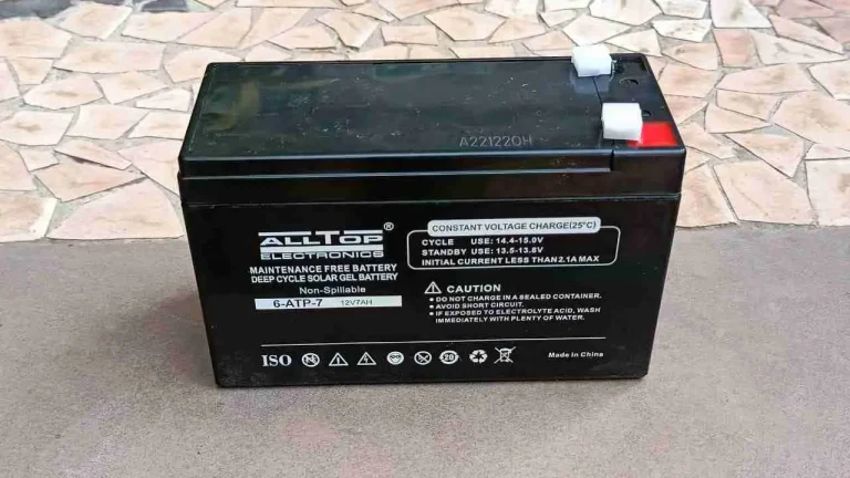 8 Best 12V Batteries in 2025